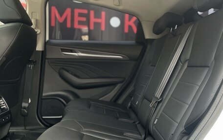 Haval F7x I, 2022 год, 2 200 000 рублей, 8 фотография