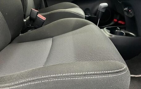 Toyota Vitz, 2020 год, 870 000 рублей, 16 фотография