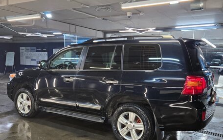 Toyota Land Cruiser 200, 2013 год, 4 225 000 рублей, 3 фотография