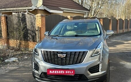 Cadillac XT5 I рестайлинг, 2020 год, 4 600 000 рублей, 3 фотография