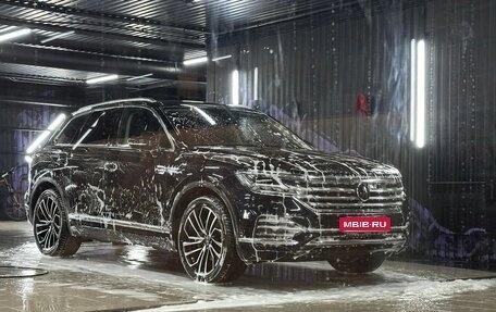 Volkswagen Touareg III, 2021 год, 3 700 000 рублей, 14 фотография