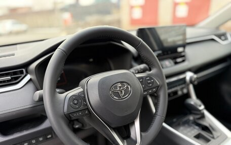 Toyota RAV4, 2025 год, 4 390 000 рублей, 12 фотография