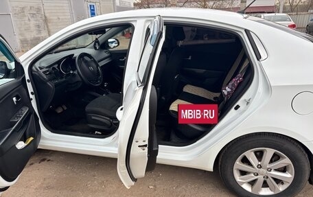 KIA Rio III рестайлинг, 2016 год, 1 600 000 рублей, 5 фотография