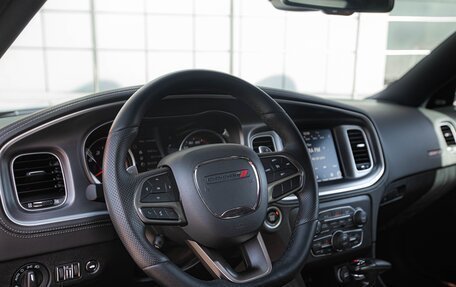 Dodge Charger, 2022 год, 8 700 000 рублей, 16 фотография