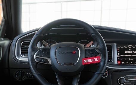 Dodge Charger, 2022 год, 8 700 000 рублей, 23 фотография