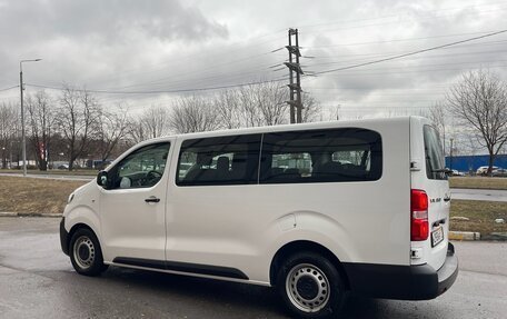 Opel Vivaro, 2021 год, 3 220 000 рублей, 4 фотография