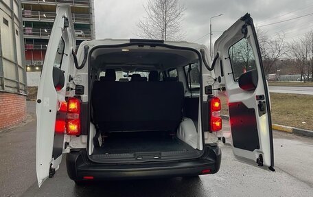 Opel Vivaro, 2021 год, 3 220 000 рублей, 11 фотография