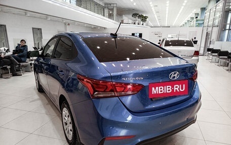 Hyundai Solaris II рестайлинг, 2017 год, 1 061 000 рублей, 11 фотография