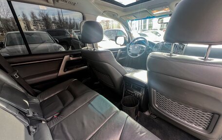 Toyota Land Cruiser 200, 2009 год, 3 999 000 рублей, 16 фотография