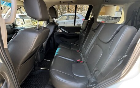 Nissan Pathfinder, 2011 год, 1 400 000 рублей, 11 фотография