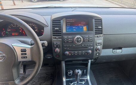 Nissan Pathfinder, 2011 год, 1 400 000 рублей, 14 фотография