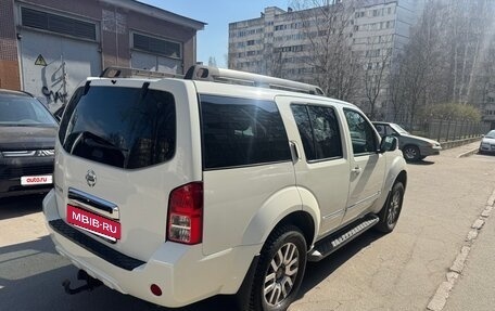 Nissan Pathfinder, 2011 год, 1 400 000 рублей, 5 фотография