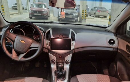 Chevrolet Cruze II, 2014 год, 820 000 рублей, 5 фотография