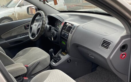 Hyundai Tucson III, 2005 год, 860 000 рублей, 25 фотография