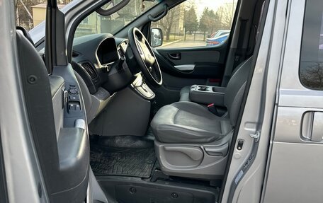 Hyundai Grand Starex Grand Starex I рестайлинг 2, 2011 год, 1 650 000 рублей, 10 фотография