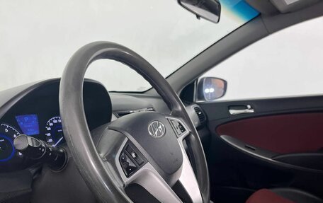 Hyundai Solaris II рестайлинг, 2011 год, 699 000 рублей, 14 фотография