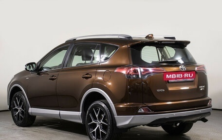 Toyota RAV4, 2017 год, 1 898 000 рублей, 7 фотография