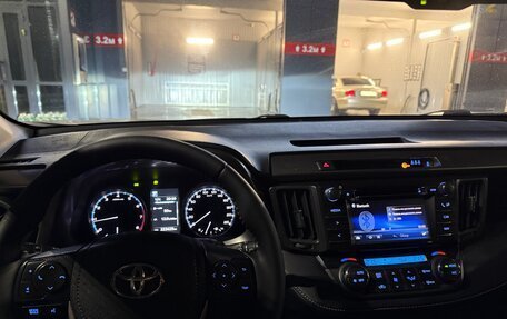 Toyota RAV4, 2016 год, 2 050 000 рублей, 15 фотография
