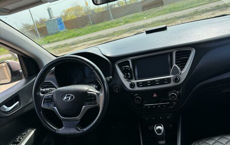 Hyundai Solaris II рестайлинг, 2019 год, 1 470 000 рублей, 4 фотография