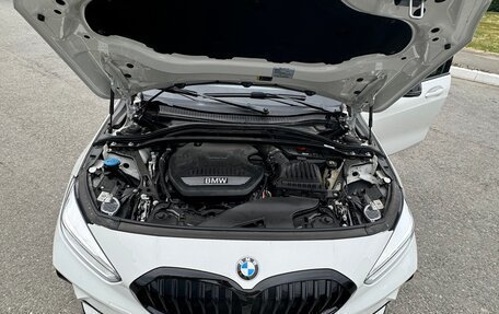 BMW 1 серия, 2021 год, 3 650 000 рублей, 5 фотография