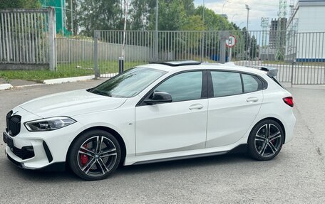 BMW 1 серия, 2021 год, 3 650 000 рублей, 24 фотография