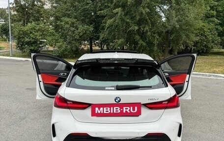BMW 1 серия, 2021 год, 3 650 000 рублей, 8 фотография
