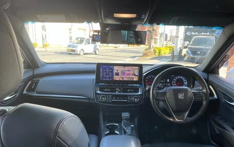Toyota Crown, 2021 год, 2 400 033 рублей, 12 фотография