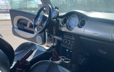 MINI Hatch, 2002 год, 500 000 рублей, 18 фотография
