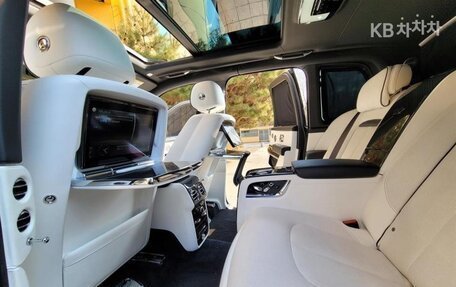 Rolls-Royce Cullinan, 2022 год, 25 200 276 рублей, 12 фотография
