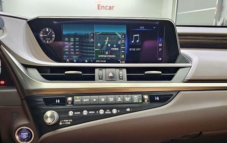 Lexus ES VII, 2022 год, 3 060 000 рублей, 14 фотография