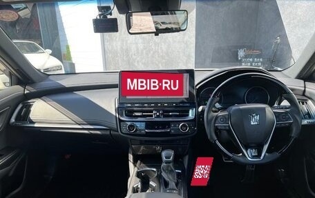 Toyota Crown, 2022 год, 2 990 111 рублей, 14 фотография