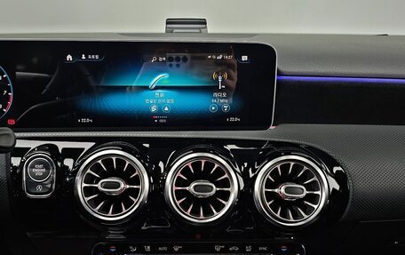 Mercedes-Benz A-Класс AMG, 2021 год, 3 580 000 рублей, 8 фотография