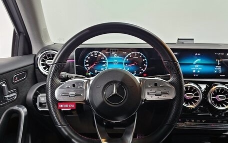 Mercedes-Benz A-Класс AMG, 2021 год, 3 580 000 рублей, 5 фотография