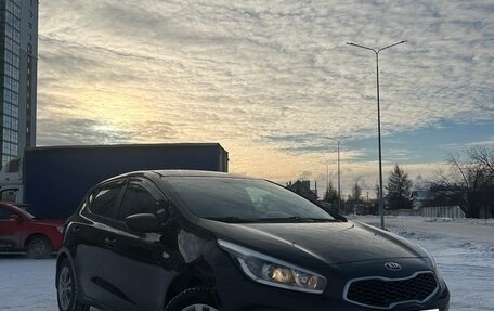 KIA cee'd III, 2012 год, 1 050 000 рублей, 2 фотография