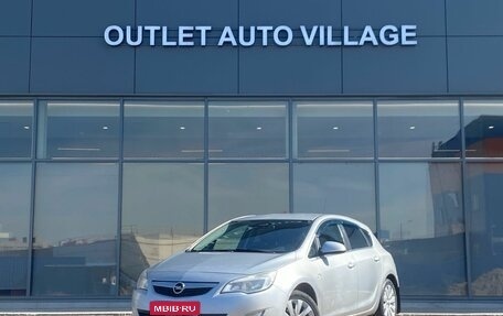 Opel Astra J, 2011 год, 589 000 рублей, 1 фотография
