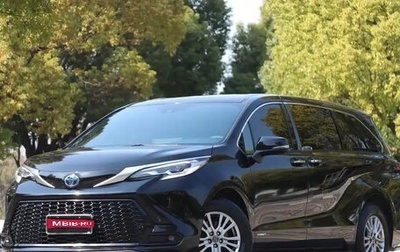 Toyota Sienna, 2022 год, 3 790 000 рублей, 1 фотография