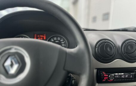 Renault Sandero I, 2013 год, 590 000 рублей, 17 фотография