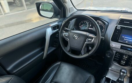 Toyota Land Cruiser Prado 150 рестайлинг 2, 2019 год, 6 500 000 рублей, 22 фотография