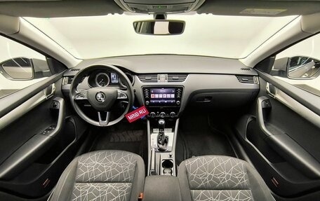 Skoda Octavia, 2019 год, 2 050 000 рублей, 7 фотография