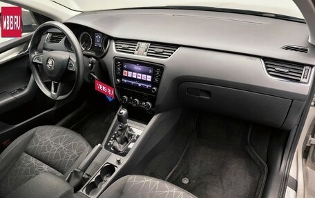 Skoda Octavia, 2019 год, 2 050 000 рублей, 20 фотография