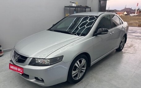 Honda Accord VII рестайлинг, 2004 год, 645 000 рублей, 7 фотография