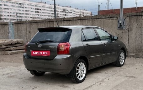 Toyota Corolla, 2003 год, 800 000 рублей, 4 фотография