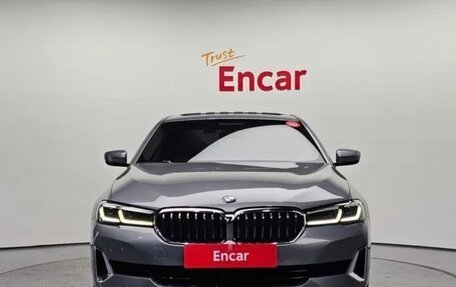 BMW 5 серия, 2022 год, 3 800 000 рублей, 4 фотография