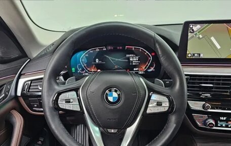 BMW 5 серия, 2022 год, 3 800 000 рублей, 16 фотография