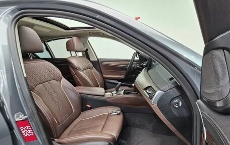 BMW 5 серия, 2022 год, 3 800 000 рублей, 8 фотография