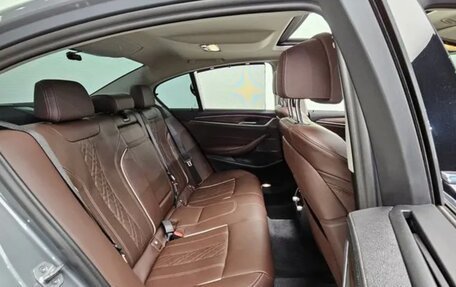 BMW 5 серия, 2022 год, 3 800 000 рублей, 20 фотография