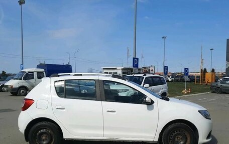 Renault Sandero II рестайлинг, 2015 год, 545 000 рублей, 9 фотография