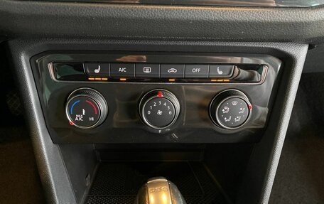 Volkswagen Tiguan II, 2019 год, 2 560 000 рублей, 15 фотография