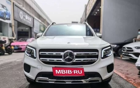 Mercedes-Benz GLB, 2023 год, 4 800 000 рублей, 2 фотография
