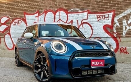 MINI Hatch, 2022 год, 2 600 000 рублей, 1 фотография
